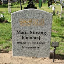 Gravsten LS11 ( 50x60x10 CM )