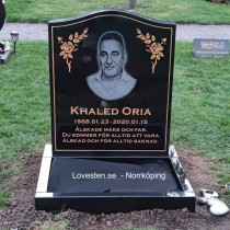 Gravsten LS10  ( 70x85x10 CM ) (BxHxD)